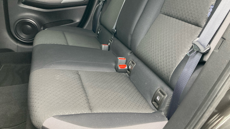 Nissan Juke 1.0 DiG-T N-Connecta 5dr Petrol Hatchback